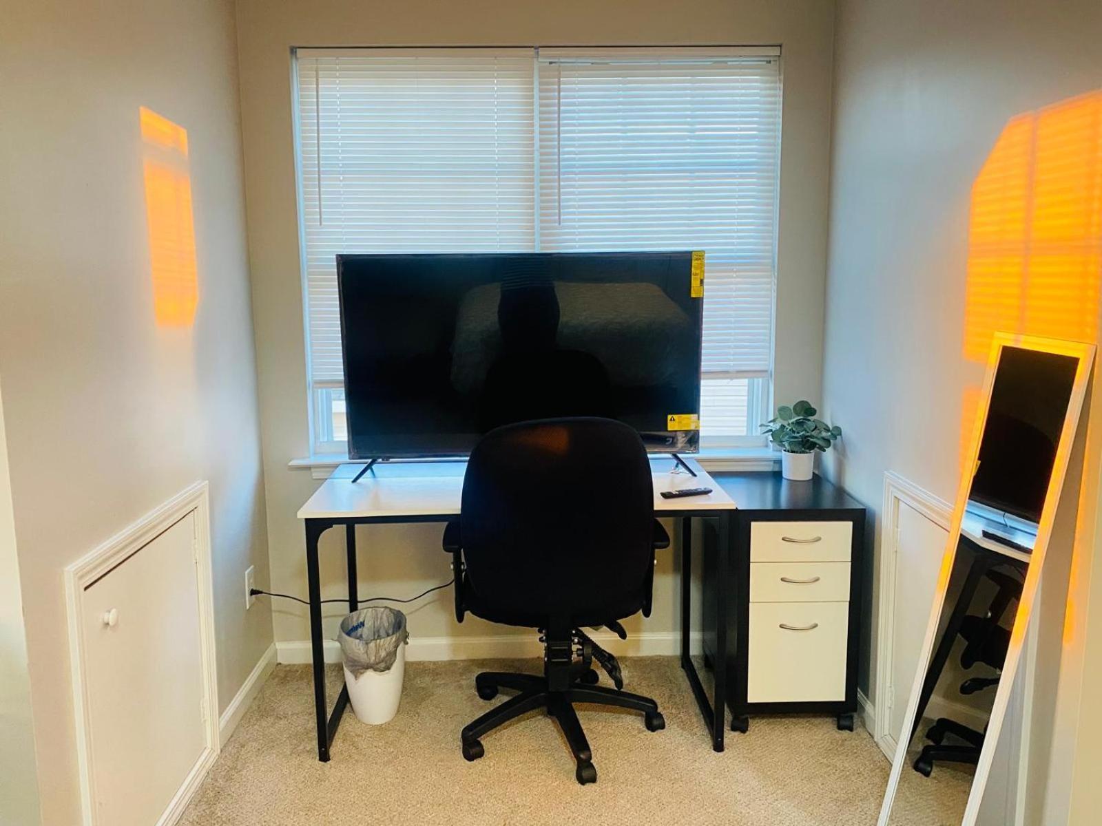 Private Room & Bathroom Close To Downtown Raleigh Exteriör bild