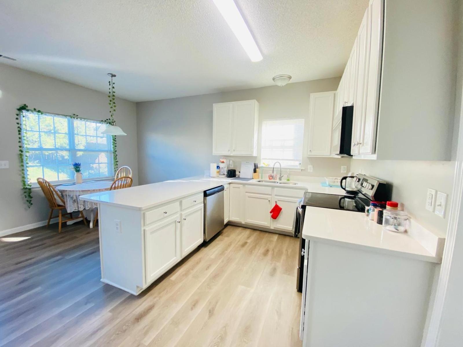 Private Room & Bathroom Close To Downtown Raleigh Exteriör bild